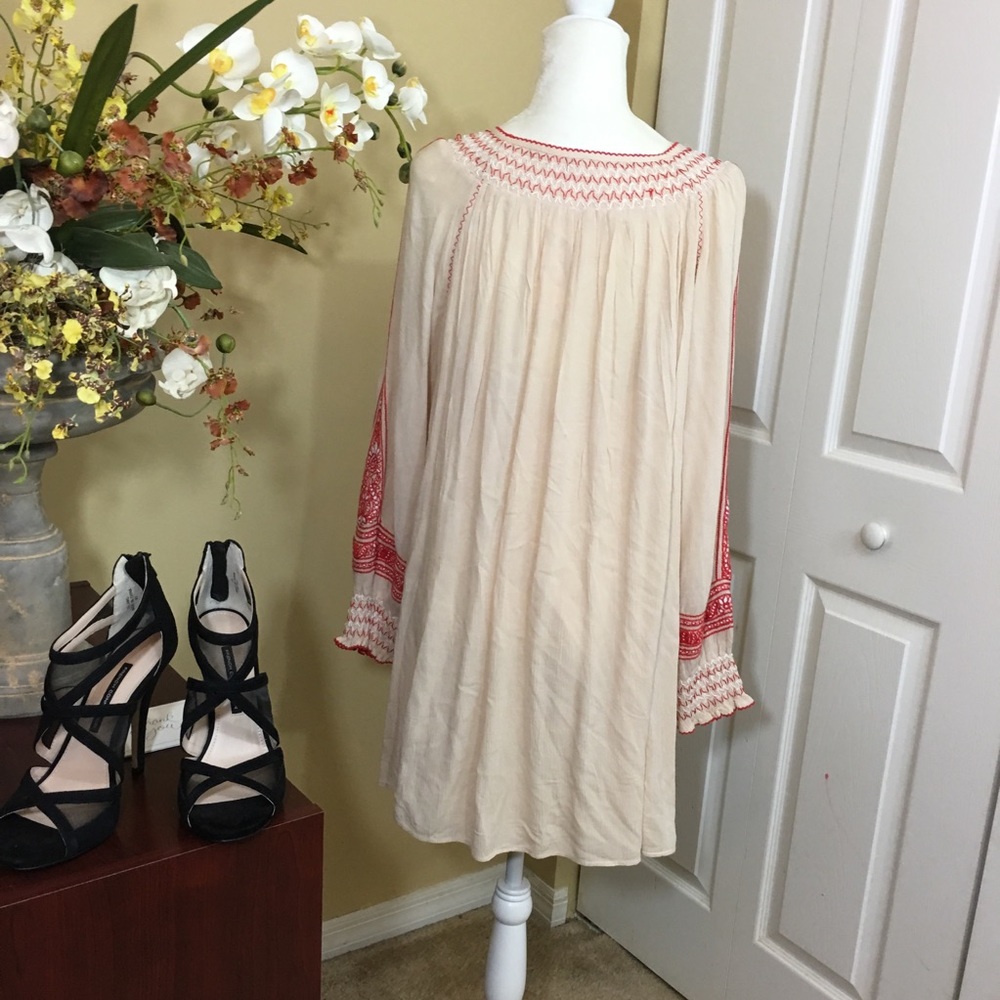 FREE PEOPLE WIND WILLOW EMBROIDERED MINI DRESS, CREAM, SIZE SMALL (NWT) - Picture 6 of 8